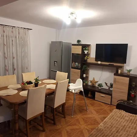 Casa Iulian Holiday home *