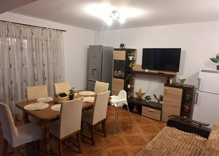 Casa Iulian Holiday home *